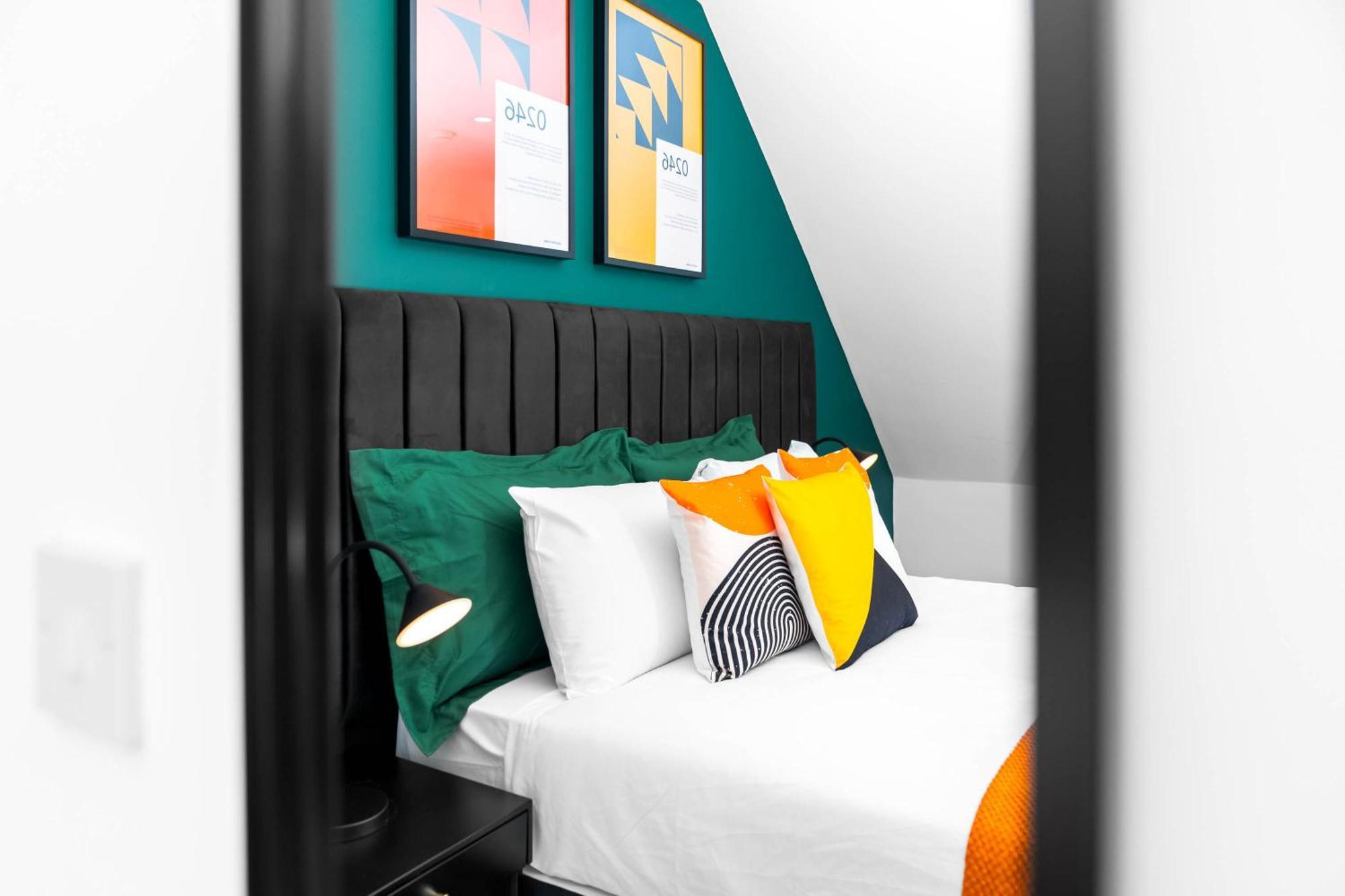 Luxury 3 Bedroom Apartment - Terrace - Near City Centre - Wifi - Smart Tv 1Mr Birmingham Exterior foto