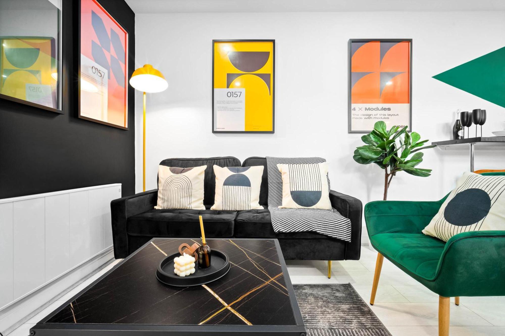 Luxury 3 Bedroom Apartment - Terrace - Near City Centre - Wifi - Smart Tv 1Mr Birmingham Exterior foto
